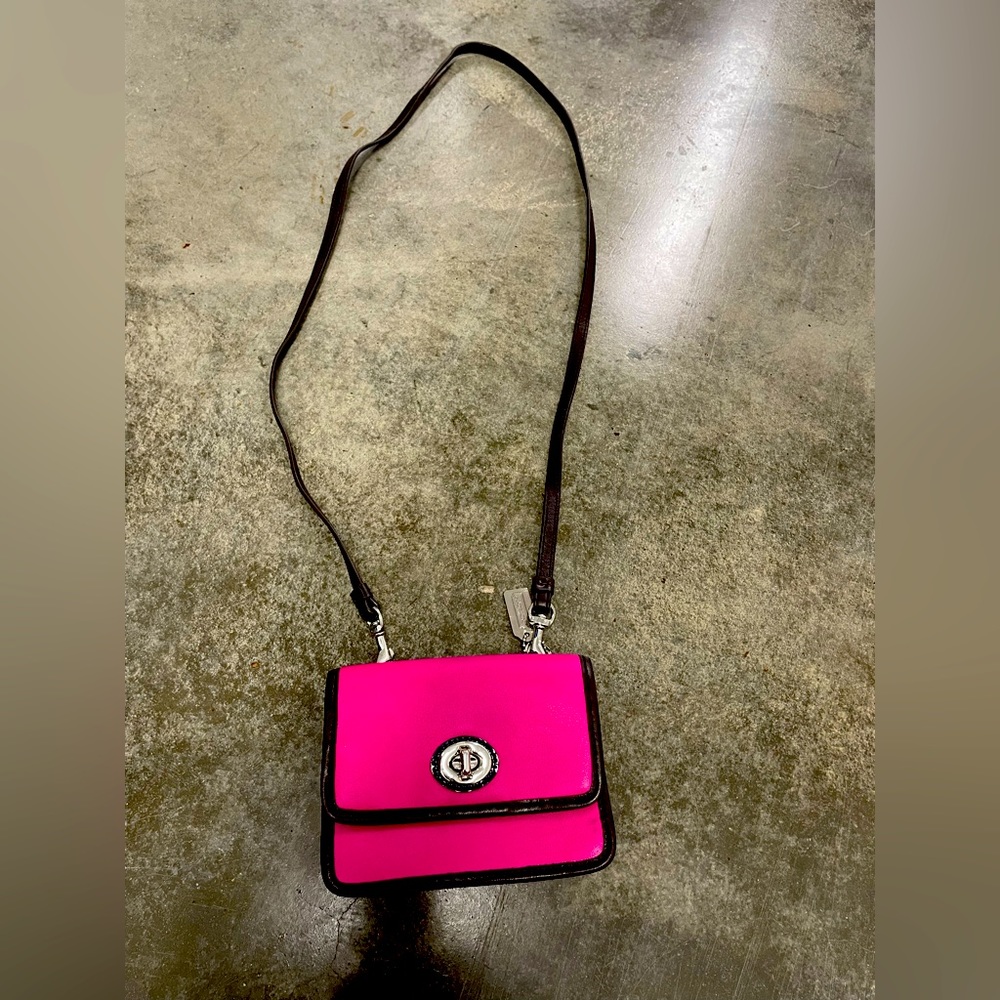 Coach Mini Fuchsia Purse- NBW